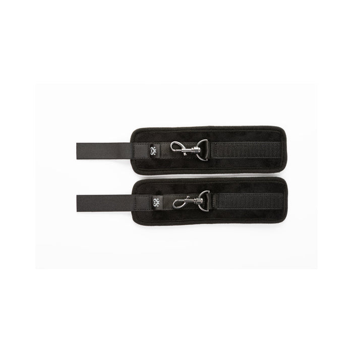 SEI MIO Sensually Secured Velvet Handcuffs